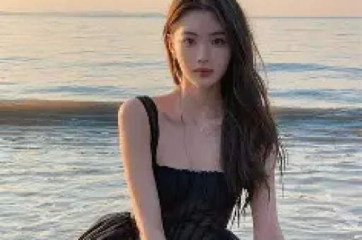 曝4瓜！湖南台女主持爱买高仿、体重反弹、怀四胎沈腾令人意外