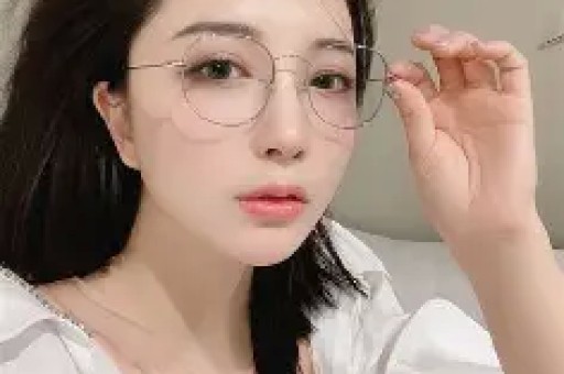 娱乐八卦少女